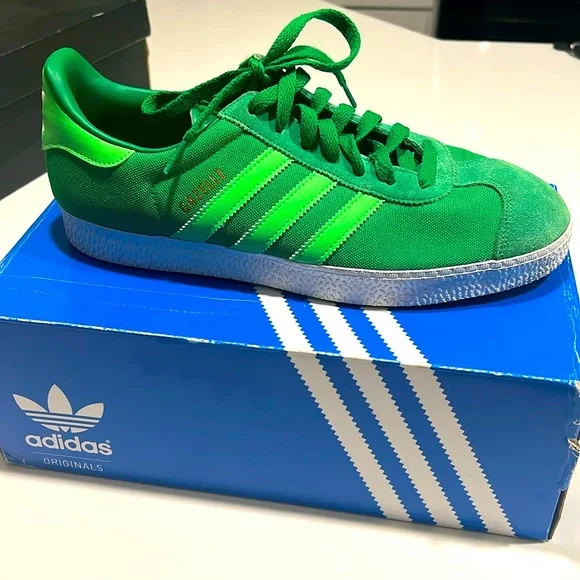 adidas gazelle silver green womens adidas GAZELLE INDOOR W COLLEGE GREEN adidas Gazelle Indoor Women's Co   HOMEGAME TOKYO